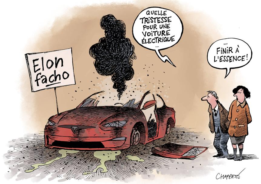 Tesla pris pour cible